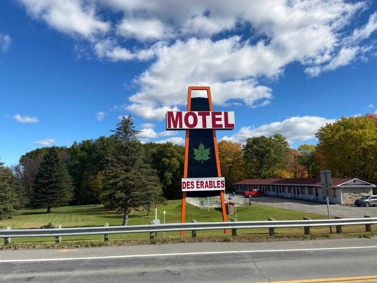 Motel Des Erables Coteau-du-Lac Exterior photo
